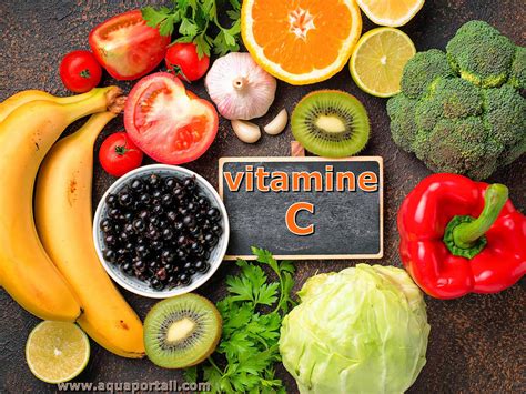 fruits et légumes et le texte : vitamine c